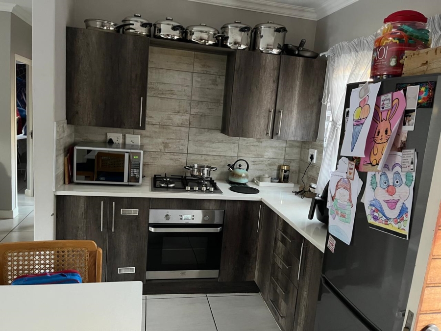 To Let 2 Bedroom Property for Rent in Heuwelsig Free State